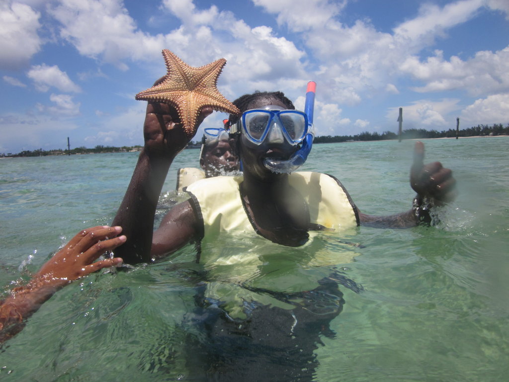 Help build a Community Center in Nassau, Bahamas GlobalGiving