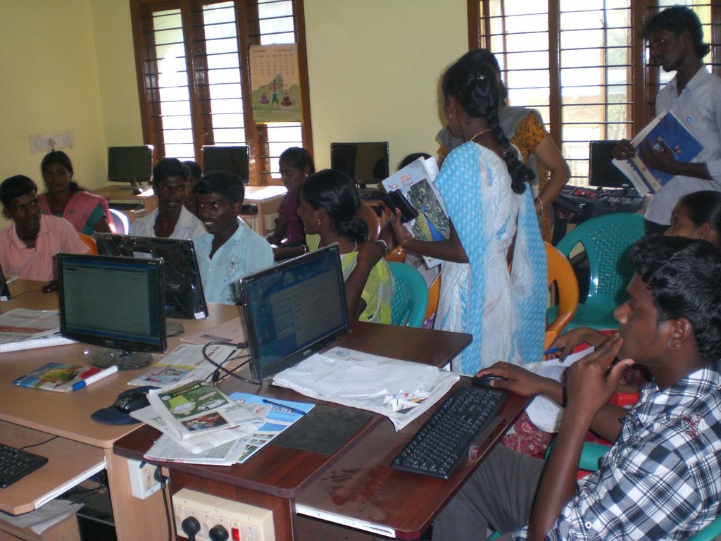 Need 6 computers for disabled youth GlobalGiving