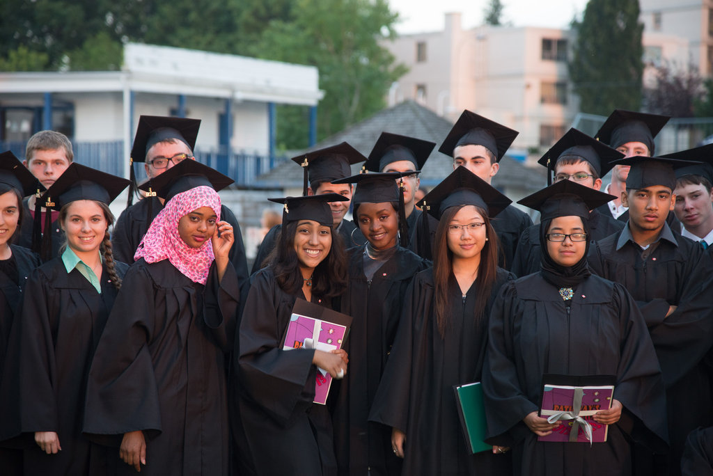 Pathways to Education Mentoring Program - GlobalGiving