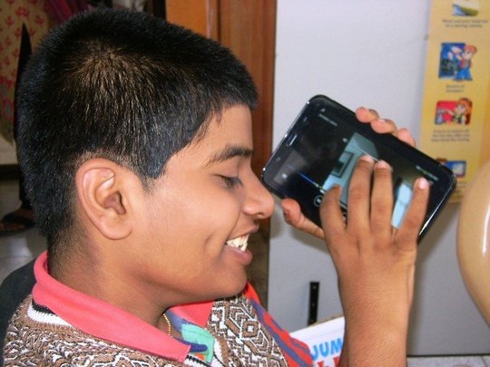 Electronic teaching aids for disabled children