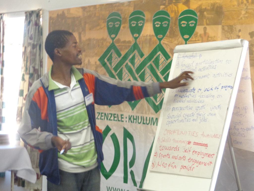 Arts & skills workshops for 100 youth in Zimbabwe - GlobalGiving