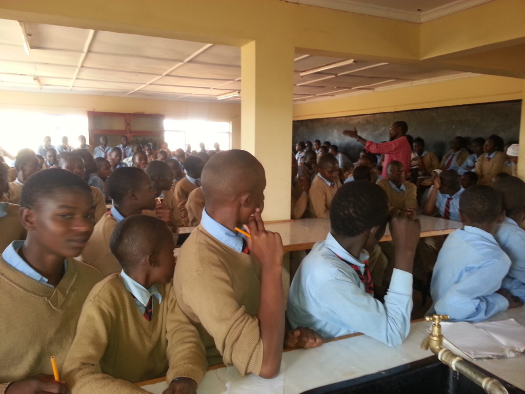 Save 4,011 HIV Adolescents in Kenya GlobalGiving