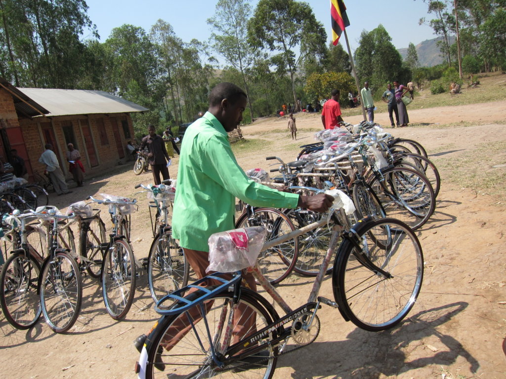 Buy Bicycles for 68 Village Health Teams in Uganda GlobalGiving