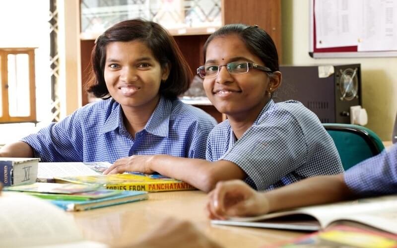 how to share sponsoring education to hearing impaired scholarships for hearing impaired students