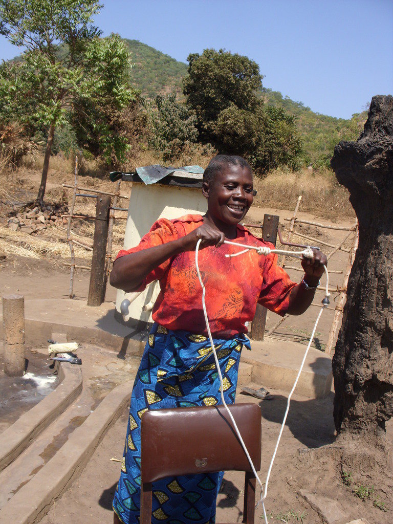 Give clean water to communities in Zimbabwe GlobalGiving