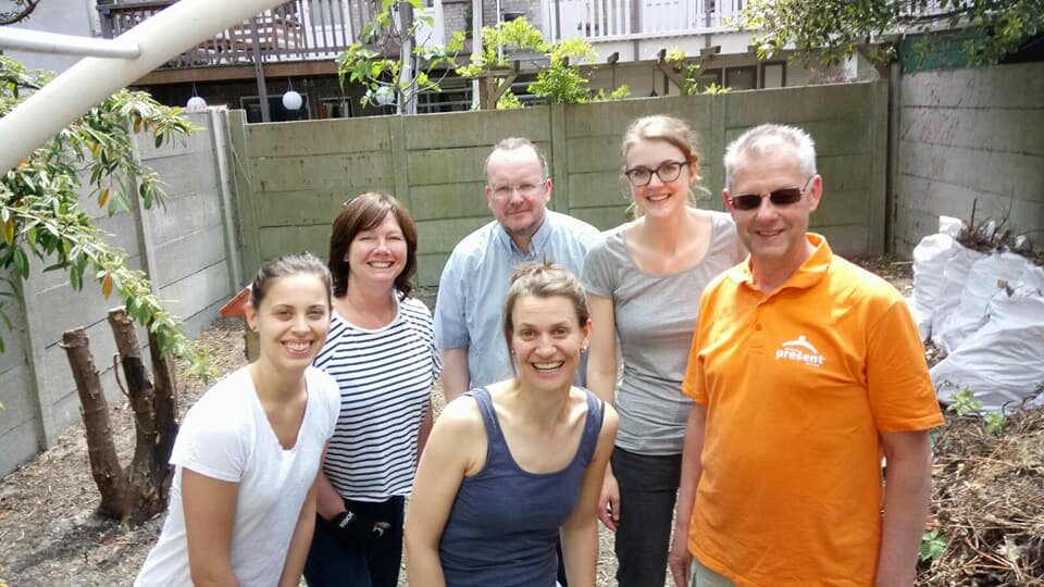 Social Gardening Clubs and Groups Across Canada - Featured Image