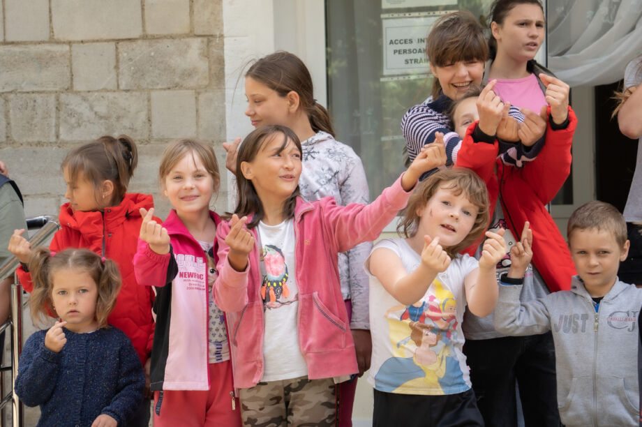 Donate to Emergency aid & Medical care for UKRAINE Refugees GlobalGiving