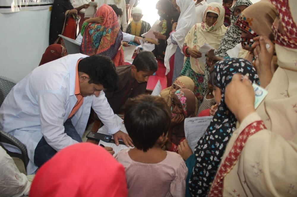 Free Flood Relief Medical/Eye Camps in Pakistan - GlobalGiving