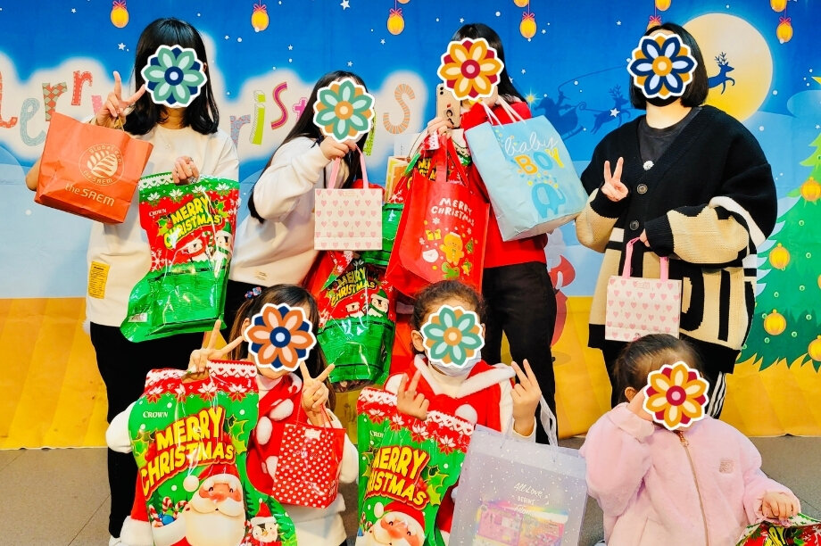 [KKOOM] Christmas Gifts for 167 Korean Children - GlobalGiving