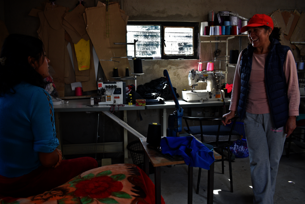 Prevents domestic violence of 200 women in Ecuador GlobalGiving