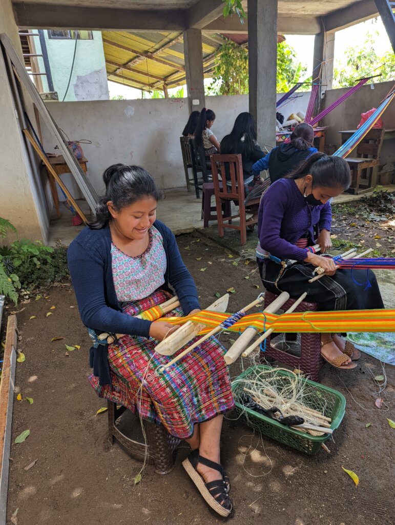 Reports on Empowering 33 Mayan families to overcome poverty. - GlobalGiving