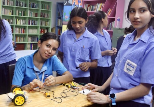 Hands-on STEM program for youth in rural Honduras