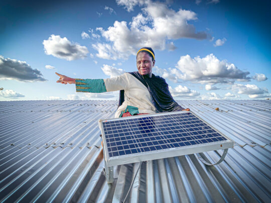 Train Solar Mamas to Electrify Communities