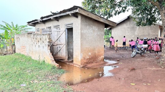 Restore Dignity for 1,000 Girls in Ugandan schools