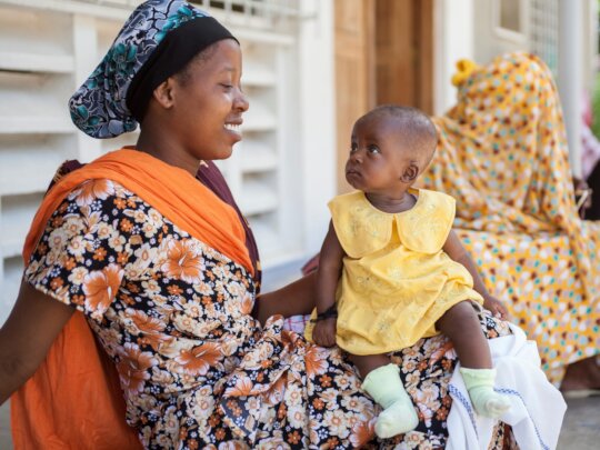 Donate to 4000 HIV+ Victims Of Aid Freeze