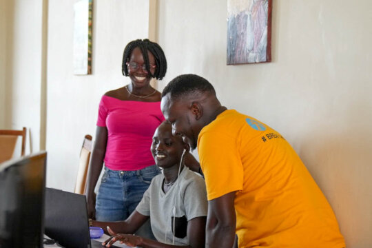 Support IT Education for Remote Semi-Arid Africa