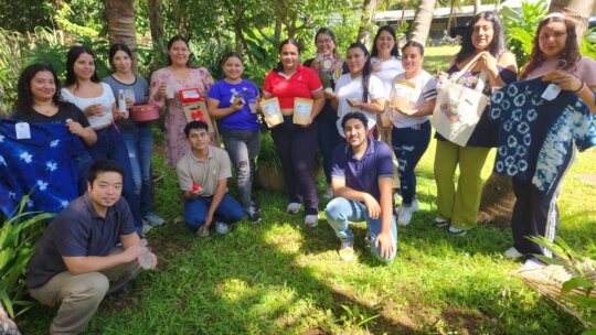 Abramos la primer tienda artesanal para 30 mujeres